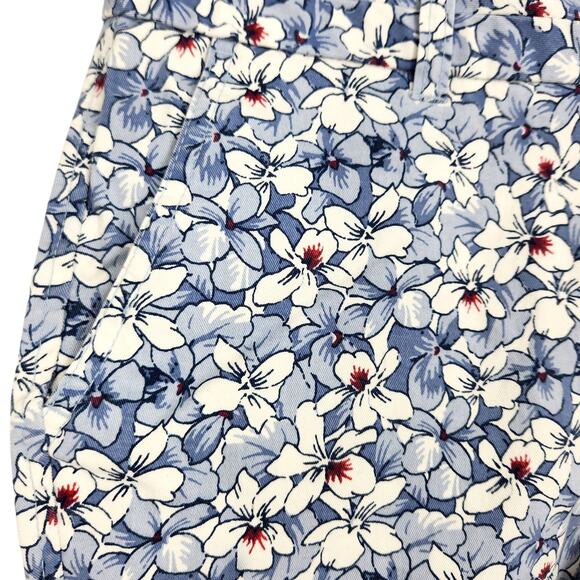 Khakis by Gap City 3 Inch Short Floral Blue White Womens Size 2 - Picture 3 of 4